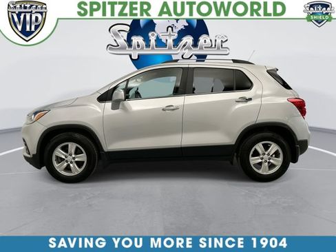 Used 2018 Chevrolet Trax LT w/ LT Convenience Package FWD image 7