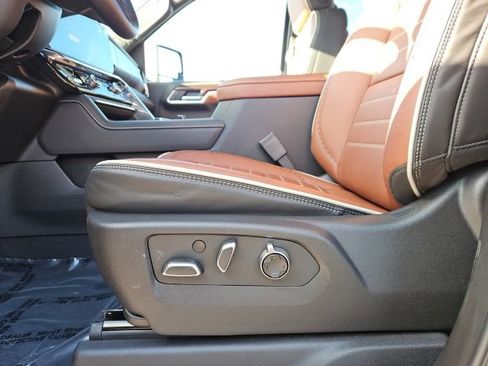 New 2026 GMC Sierra 3500 Denali Ultimate image 30