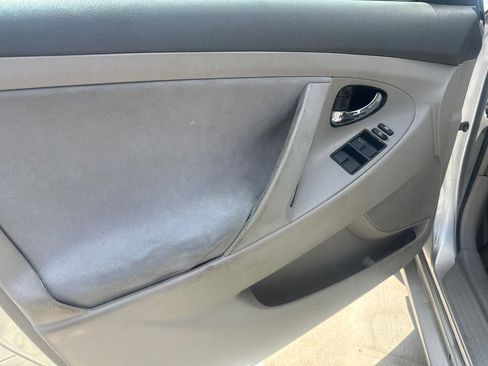 Used 2008 Toyota Camry LE FWD image 17