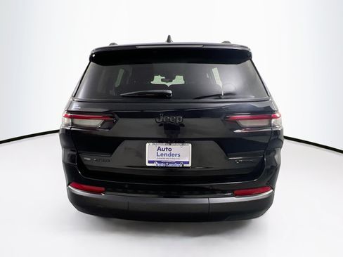 Used 2023 Jeep Grand Cherokee L Limited w/ Black Appearance Package AWD/4WD image 6
