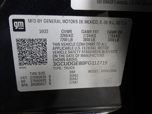 Used 2023 Chevrolet Silverado 1500 LTZ w/ Z71 Off-Road Package image 24