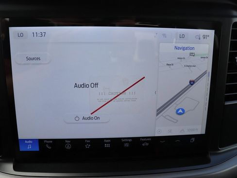 Used 2025 Ford F150 Lightning XLT image 34