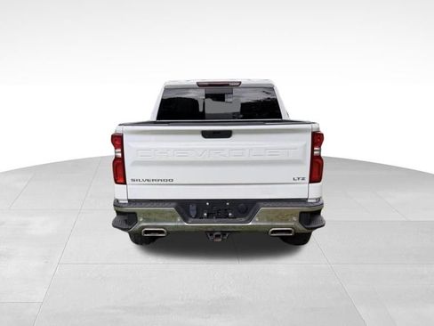 Used 2021 Chevrolet Silverado 1500 LTZ AWD/4WD image 15