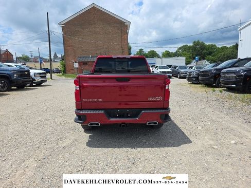 Used 2024 Chevrolet Silverado 1500 High Country w/ Technology Package AWD/4WD image 5