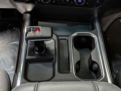 Used 2023 GMC Sierra 1500 Elevation AWD/4WD image 12