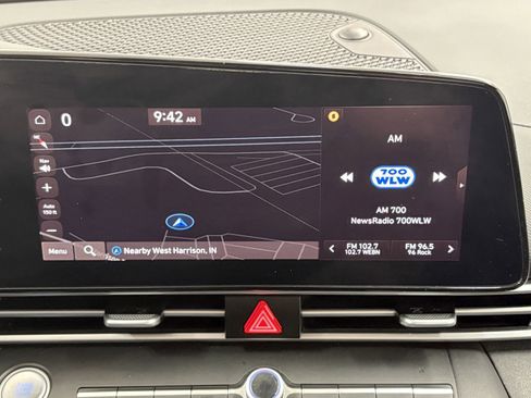 Used 2023 Hyundai Elantra SEL w/ Convenience Package image 14