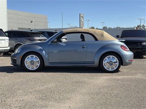 Used 2019 Volkswagen Beetle 2.0T Final Edition SEL image 9