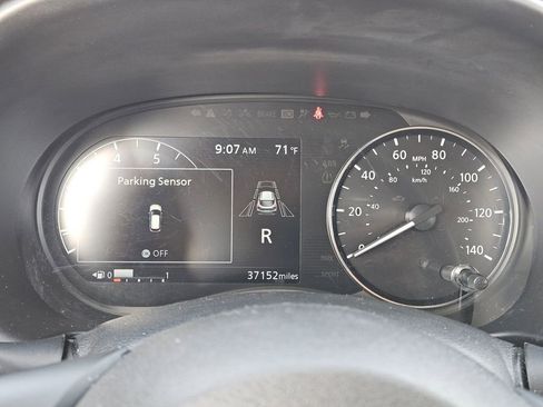 Used 2023 Nissan Kicks SR w/ SR Premium Package image 13