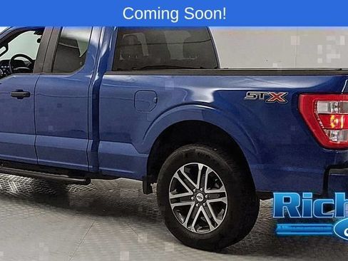 Certified 2023 Ford F150 XL w/ STX Appearance Package RWD image 4