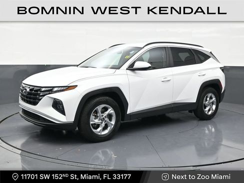 Used 2024 Hyundai Tucson SEL FWD image 1