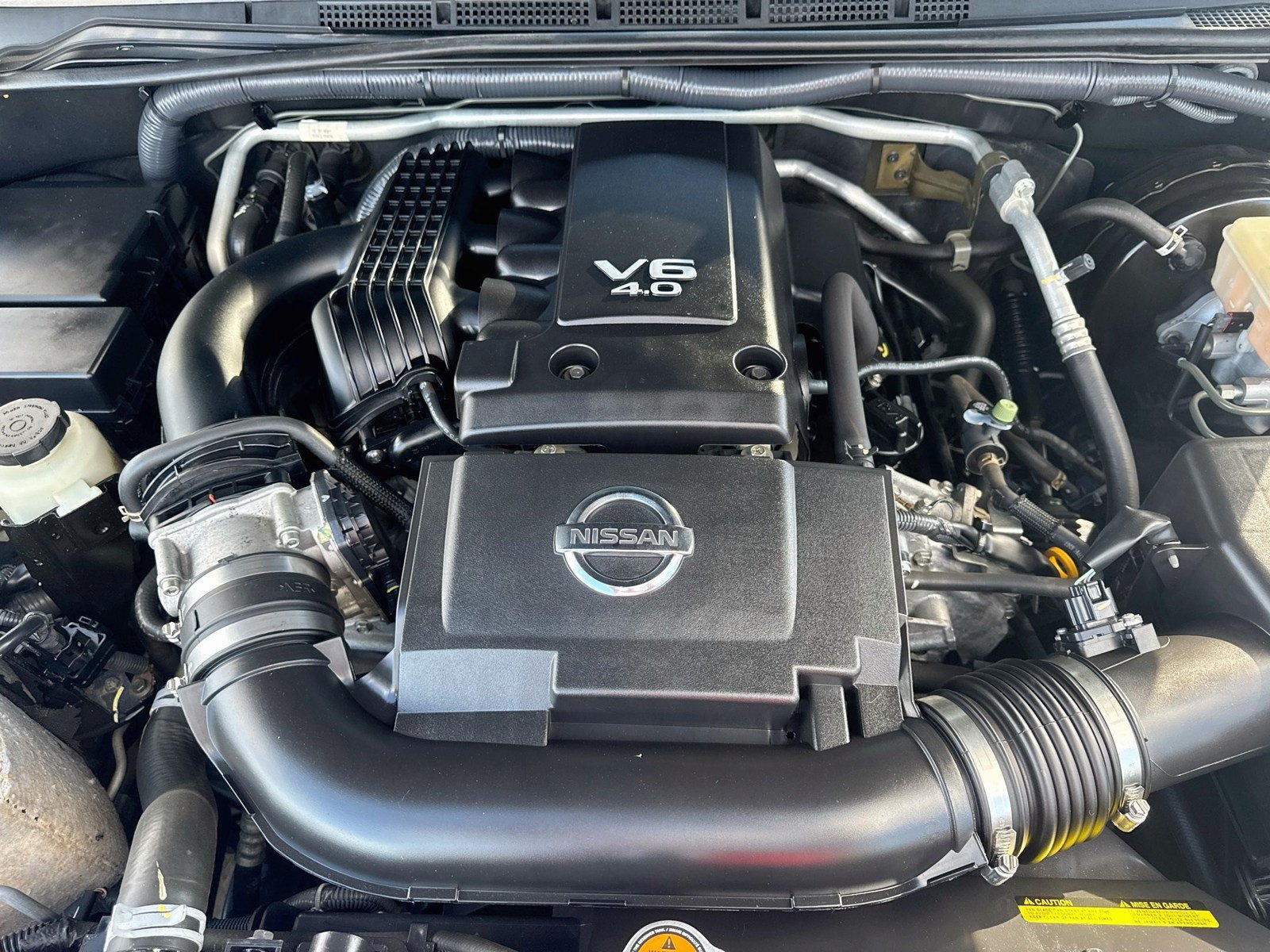 Used 2016 Nissan Frontier SV AWD/4WD image 29