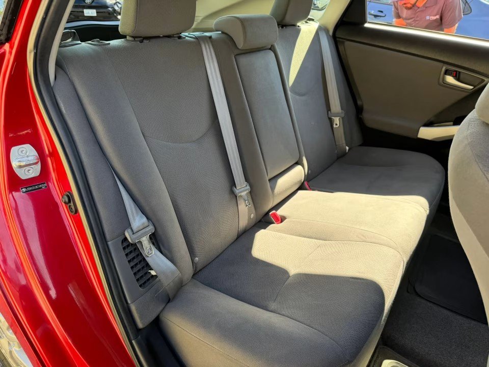 Used 2012 Toyota Prius Three FWD image 6