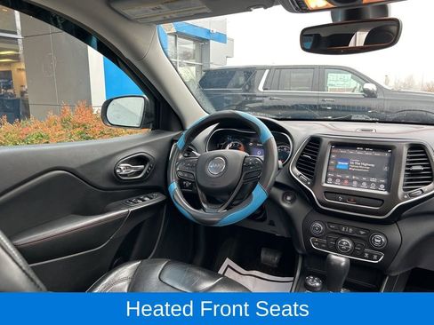 Used 2019 Jeep Cherokee Trailhawk image 22