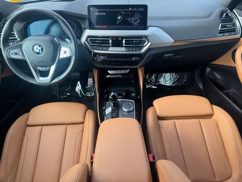 Certified 2024 BMW X4 xDrive30i image 18