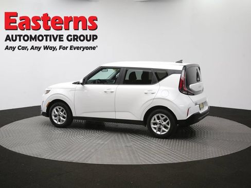 Used 2024 Kia Soul LX w/ Option Group 015 FWD image 61