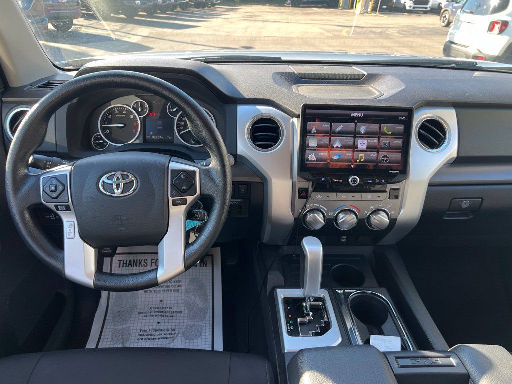 Used 2016 Toyota Tundra SR5 w/ SR5 Upgrade Package RWD image 9
