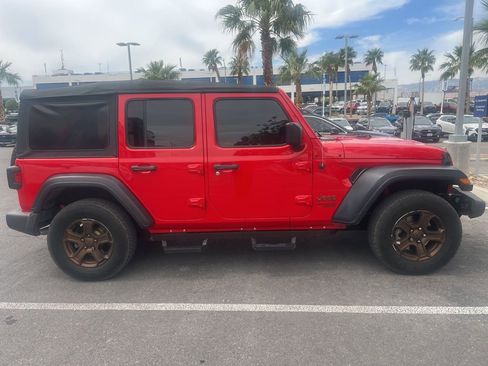 Used 2018 Jeep Wrangler Unlimited Sport S image 5