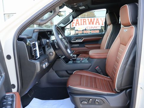 New 2026 GMC Sierra 1500 Denali Ultimate image 14