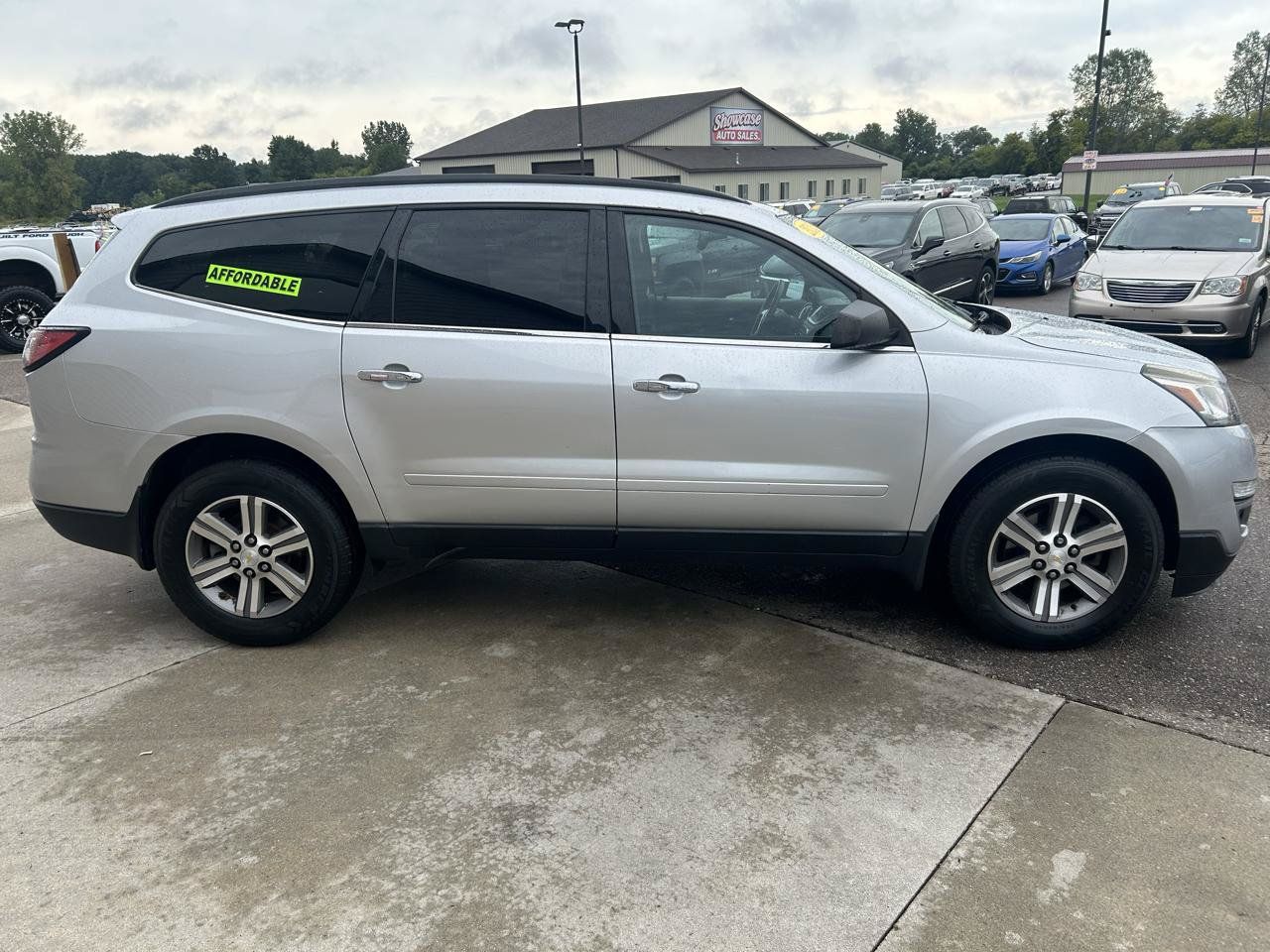 Used 2016 Chevrolet Traverse LT AWD/4WD image 4