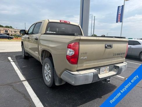Used 2018 Toyota Tundra SR5 w/ SR5 Upgrade Package AWD/4WD image 8