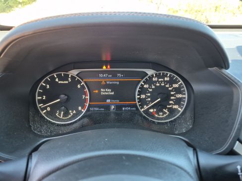 Used 2020 Nissan Altima 2.5 SR w/ Premium Package FWD image 10