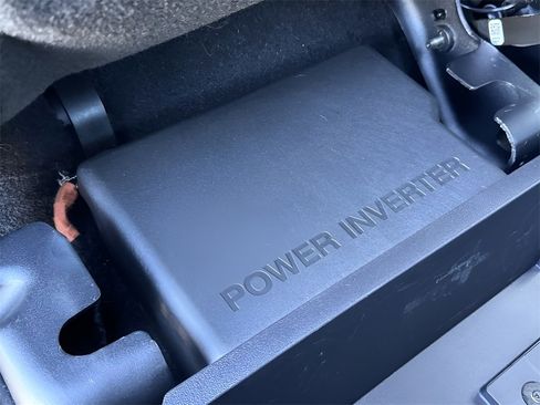 Used 2022 Ford F250 Lariat w/ Tremor Off-Road Package image 33