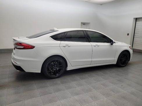 Used 2019 Ford Fusion SE w/ Equipment Group 151A FWD image 10