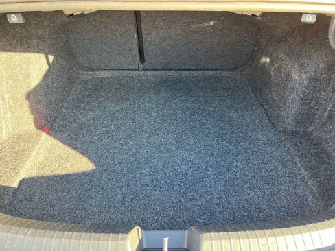 Used 2024 Volkswagen Jetta SE image 14