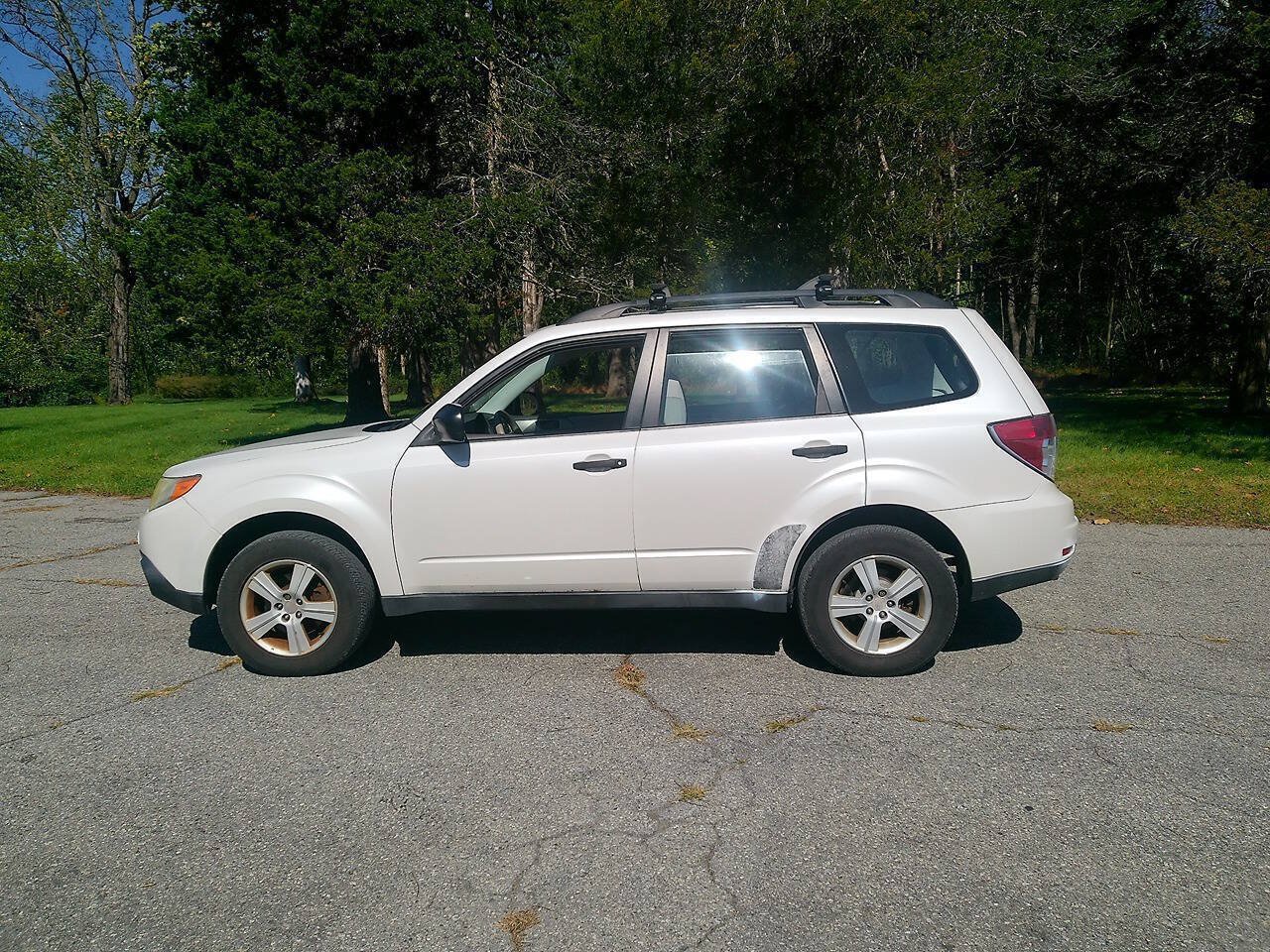 Used 2010 Subaru Forester 2.5X AWD/4WD image 9