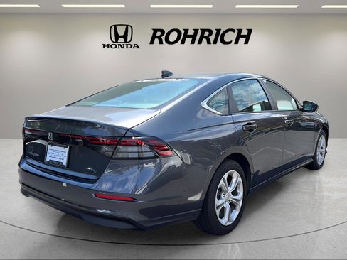 Used 2025 Honda Accord LX image 6