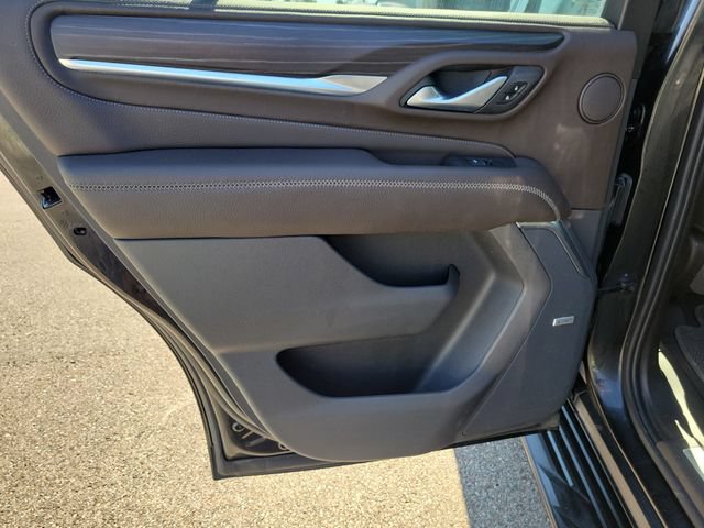 Used 2022 GMC Yukon Denali AWD/4WD image 15