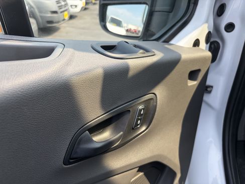 Used 2024 Ford Transit 350 148 Medium Roof AWD w/ Load Area Protection Package image 13