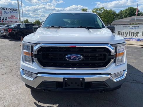 Used 2022 Ford F150 XLT w/ Trailer Tow Package AWD/4WD image 8