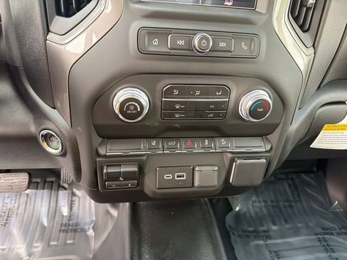 New 2025 GMC Sierra 3500 Pro w/ Convenience Package AWD/4WD image 19