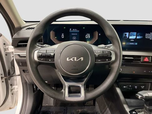 Certified 2025 Kia K5 LXS FWD image 17