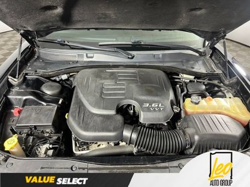 Used 2015 Dodge Charger SXT AWD/4WD image 26