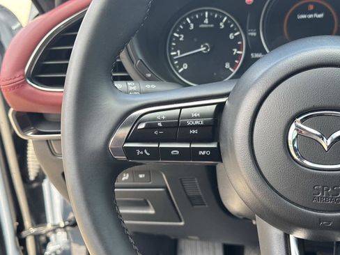 Used 2025 MAZDA MAZDA3 2.5 S Hatchback w/ Premium Pkg image 33
