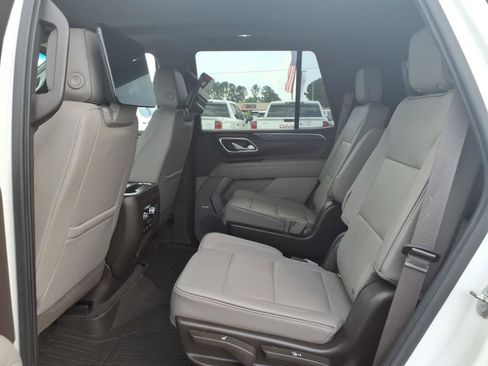 Used 2021 GMC Yukon SLT w/ SLT Premium Package RWD image 22