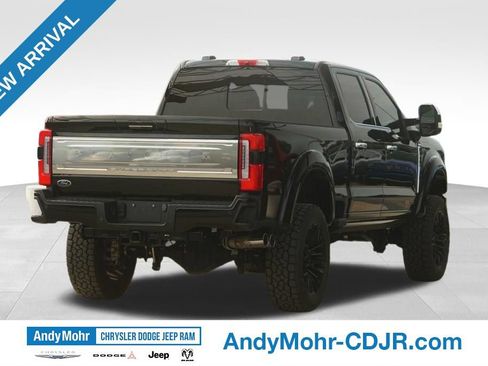 Used 2024 Ford F350 Platinum AWD/4WD image 7
