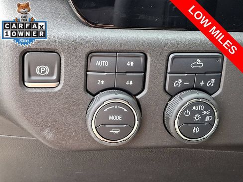 Used 2024 Chevrolet Silverado 1500 LT Trail Boss w/ Convenience Package II AWD/4WD image 25