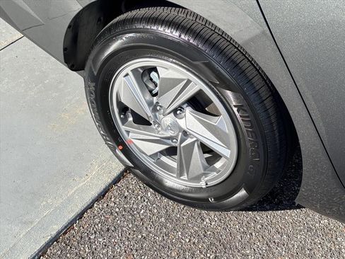 New 2026 Hyundai Elantra SE w/ Cargo Package image 27