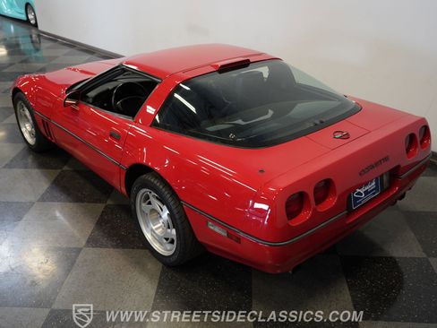 Used 1990 Chevrolet Corvette ZR-1 RWD image 28