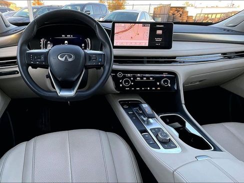 Used 2025 INFINITI QX60 Luxe image 7