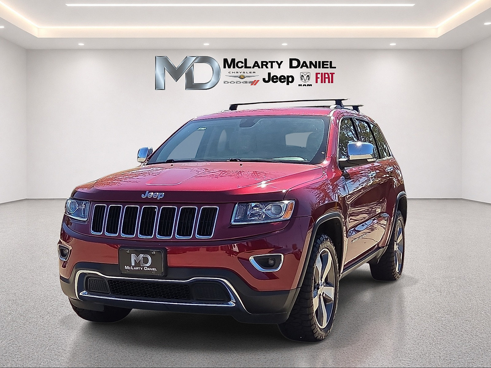 Used 2015 Jeep Grand Cherokee Limited AWD/4WD image 2