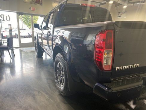 Used 2020 Nissan Frontier PRO-4X w/ Pro-4x Utility Package AWD/4WD image 9