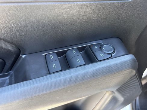 Used 2024 Chevrolet Colorado Trail Boss w/ Advanced Trailering Package AWD/4WD image 19
