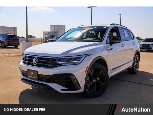 Used 2024 Volkswagen Tiguan SE R-Line AWD/4WD image 1