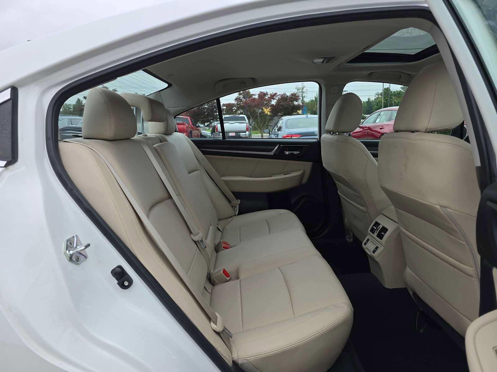 Used 2019 Subaru Legacy 2.5i Limited w/ Popular Package #2A AWD/4WD image 12