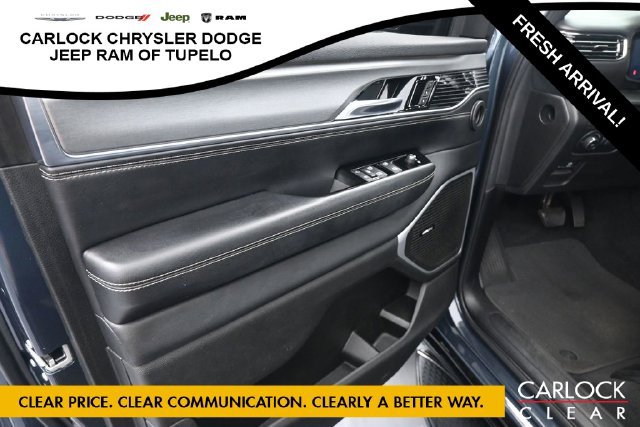 Used 2023 Jeep Wagoneer Series II AWD/4WD image 14