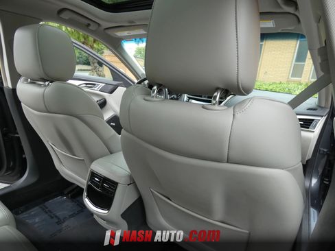 Used 2018 Cadillac CTS Luxury RWD image 37